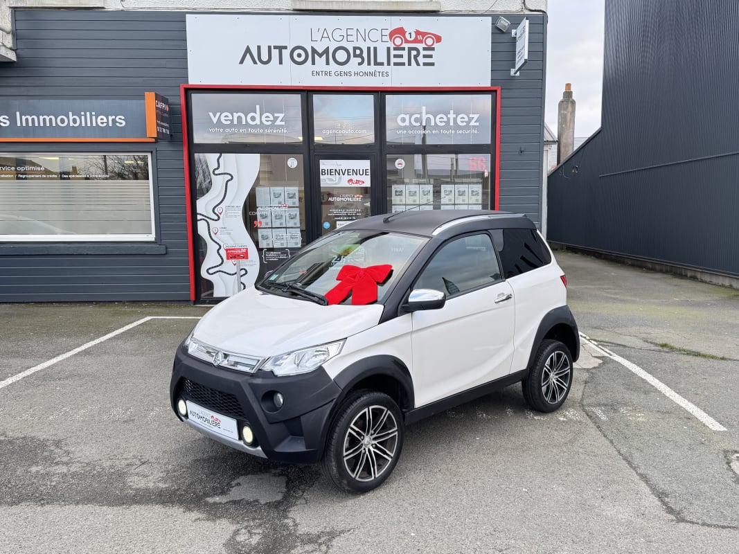 Aixam Crossover PREMIUM Kubota Boite auto (2ème Main) — 1