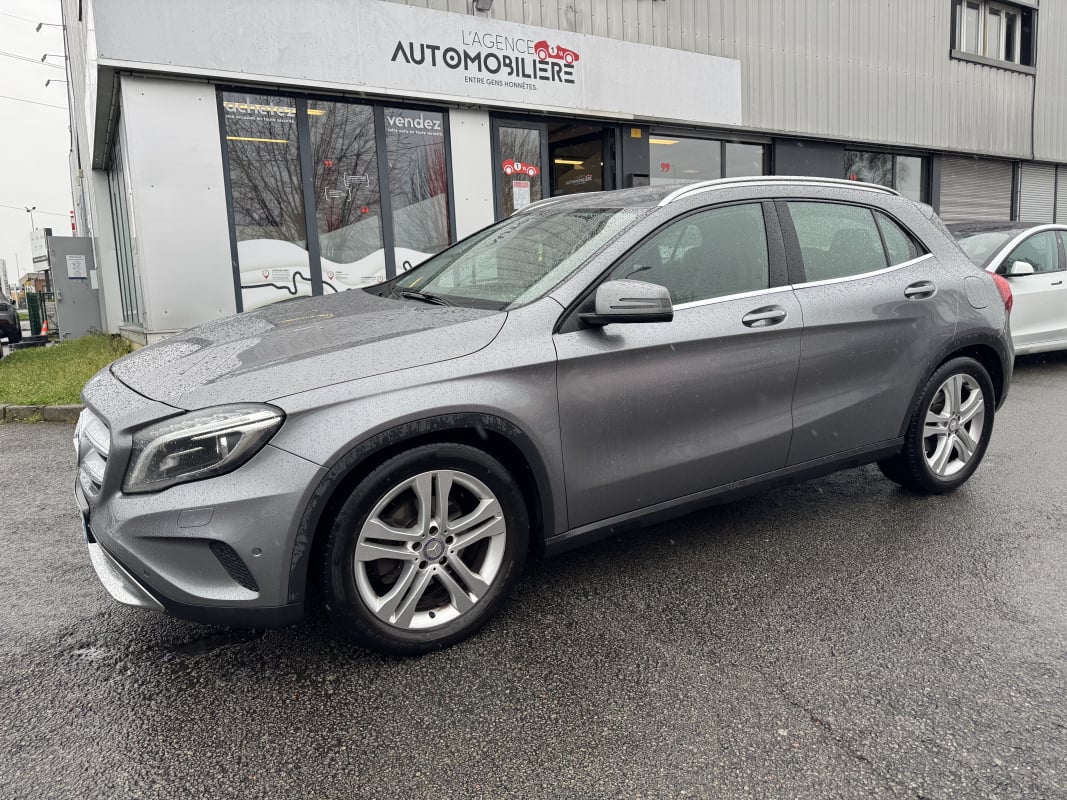 Mercedes-Benz Classe GLA 200 DA 136CH INTUITION 7G-DCT — 2