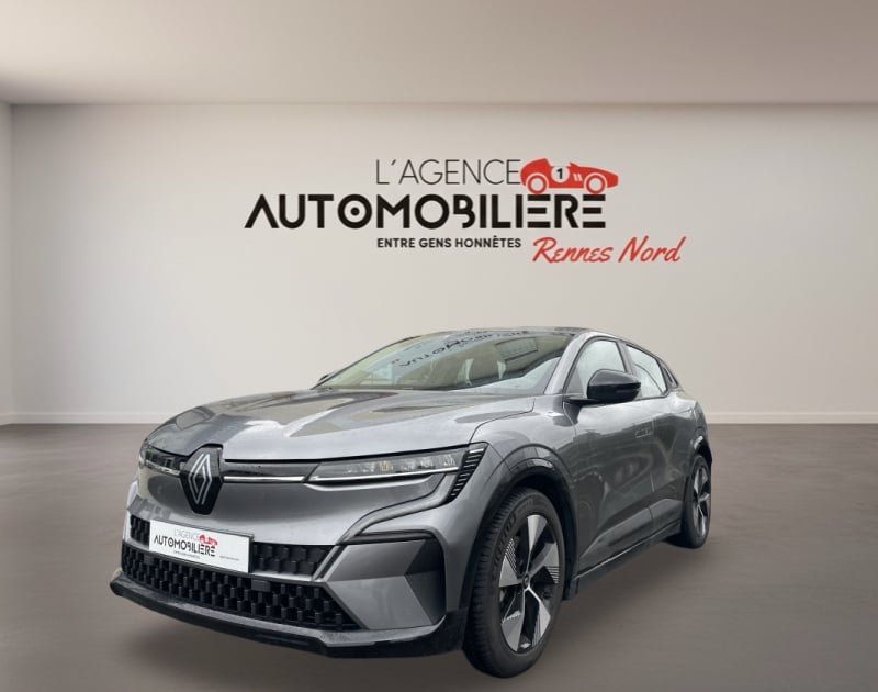 Renault Megane V E-TECH EV60 220 SUPER CHARGE EQUILIBRE 60 KWH