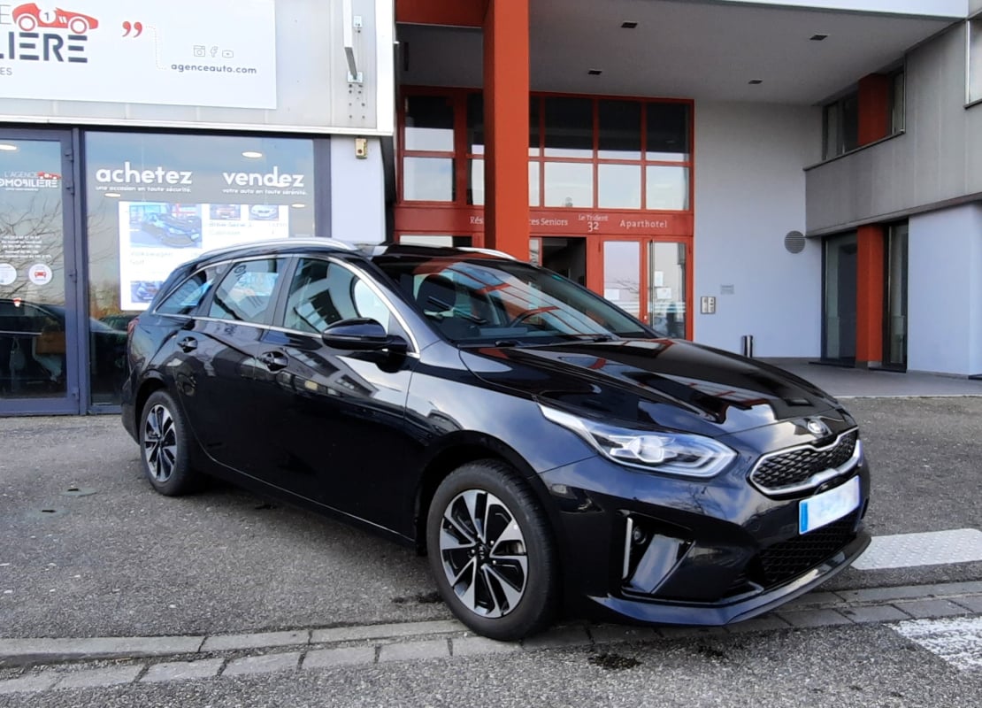Kia Ceed SW 1.6 GDi HYBRIDE Rechargeable DCT6 ACTIVE 141CH — 1