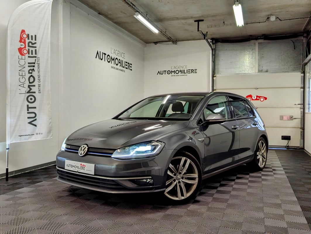 Volkswagen Golf VII (2) 1.5 TSI EVO 130 BLUEMOTION TECHNOLOGY CARAT DSG7 5P — 1