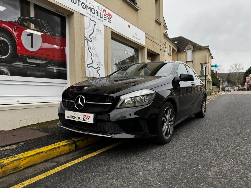 Mercedes-Benz Classe A 160 102cv INSPIRATION SUIVI — 1