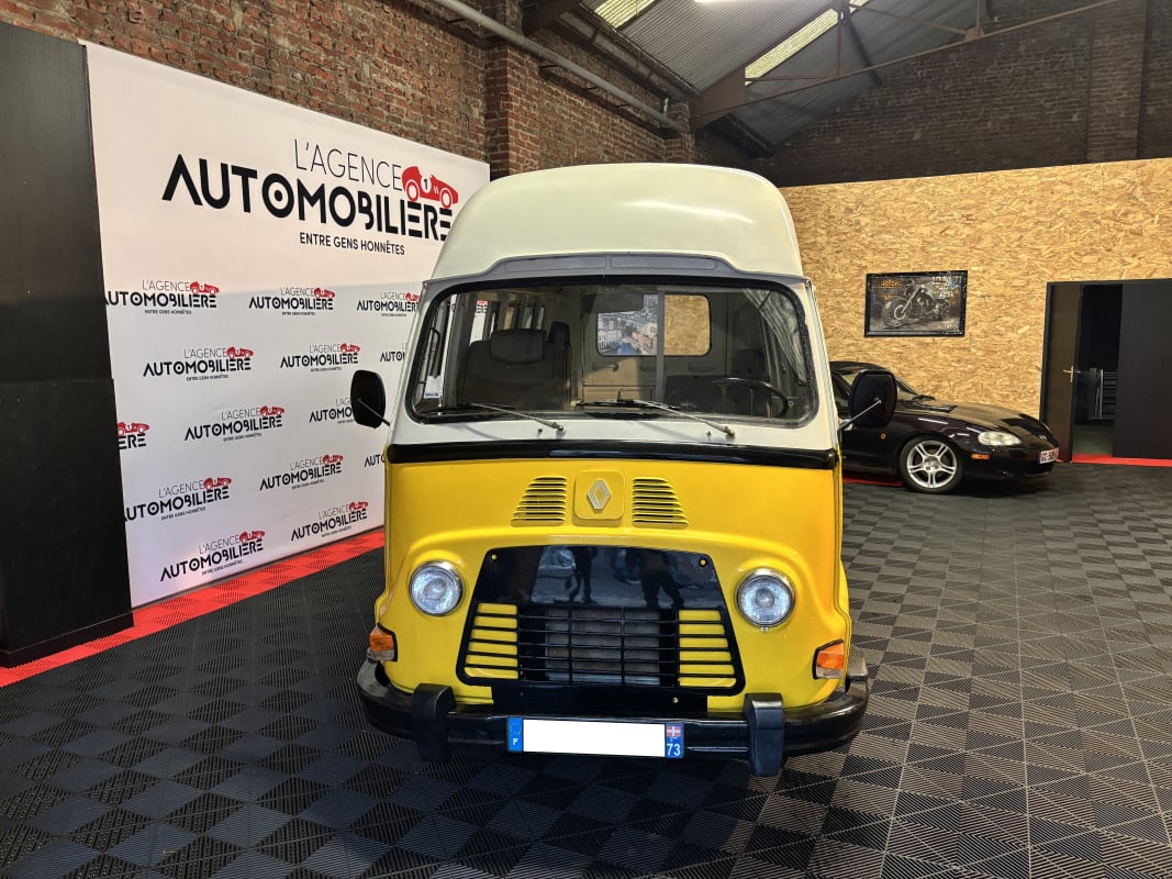 Renault Estafette À saisir : Renault Estafette R2137 – 1300cc – 1974 — 1