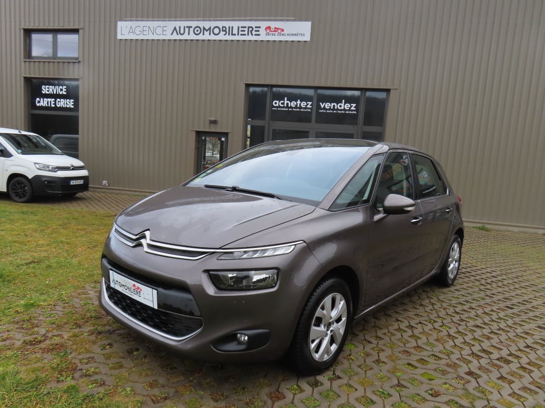 Citroen C4 Picasso 1.6 HDi Intensive 120Cv — 1