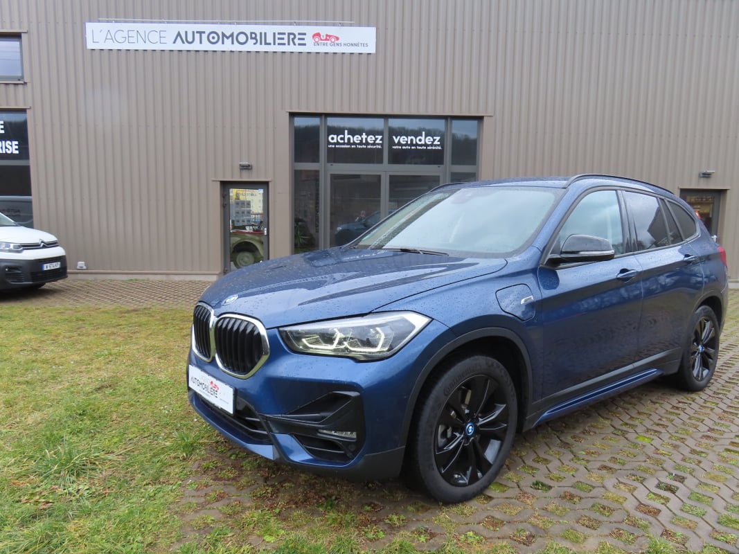 BMW X1 25e xDrive Sport 220Cv — 1