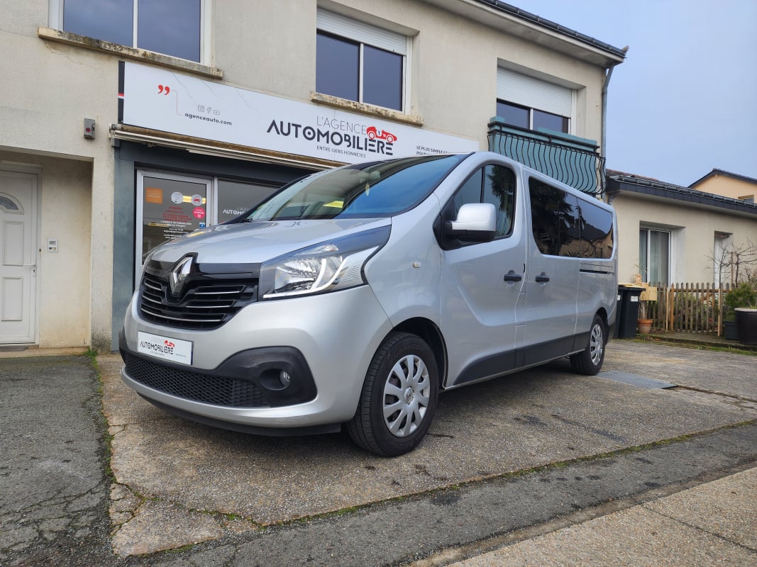 Renault Trafic III Combi L2H1 1.6 dCi 125 cv - Zen - 9 Places — 1