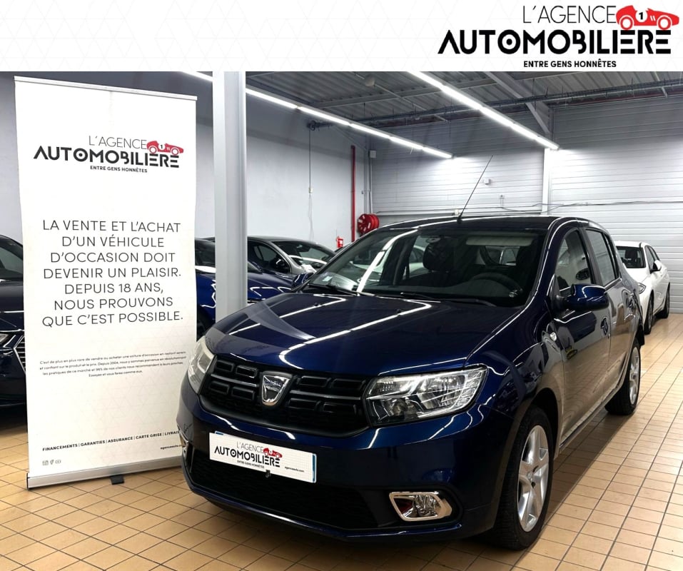 Dacia Sandero SCe 75 Lauréate 4.0 CV — 1