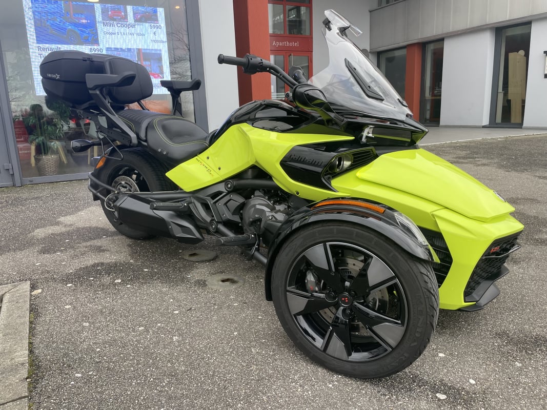 CAN-AM Spyder F3-S 1330 cm² 115 cv SPYDER SERIE SPECIALE — 1
