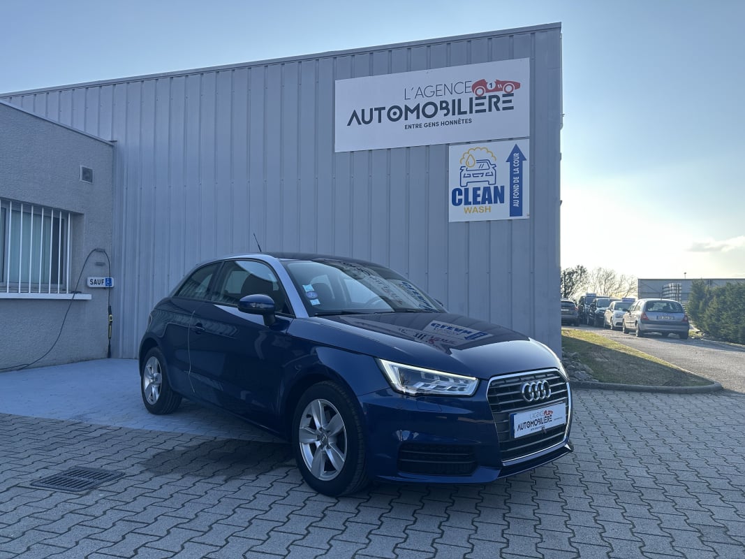 Audi A1 1.4 TSI 16V 125 cv AMBIENTE — 1