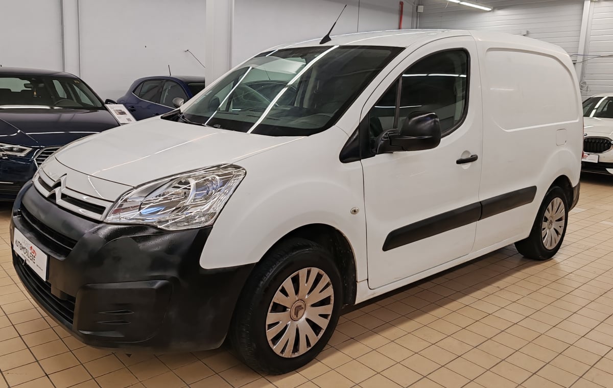 Citroen Berlingo Utilitaire Phase 2 L1 600kg 1.6 Blue HDi FAP S&S 99 cv — 1