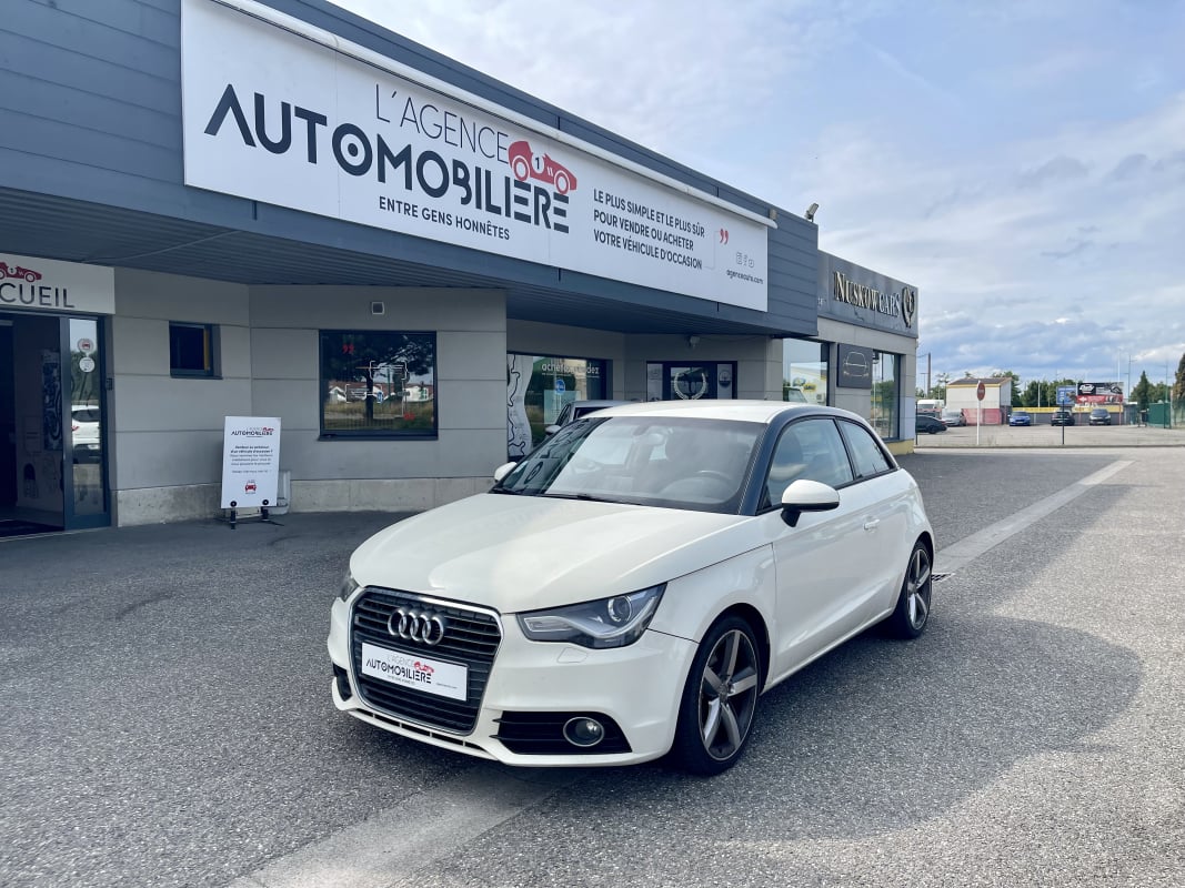 Audi A1 S-LINE I 3 Portes 1.4 TFSI 16V S-Tronic7 122 cv Boîte auto — 1