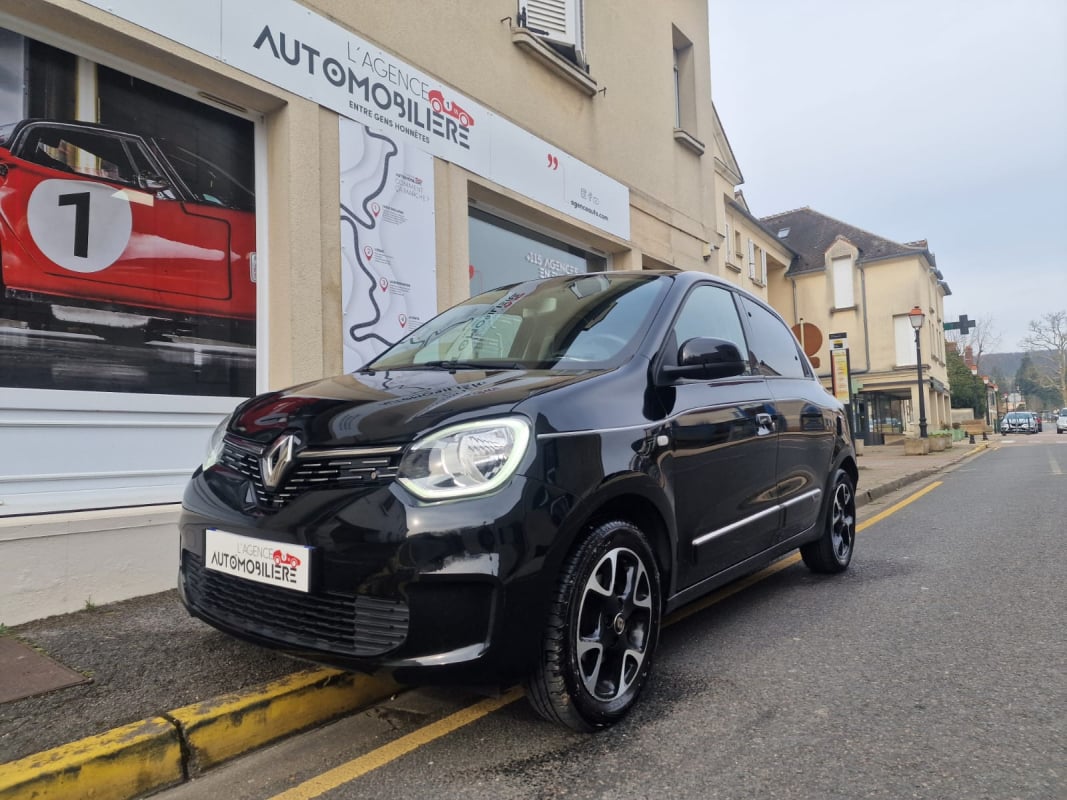 Renault Twingo 0.9 TCe 95cv INTENS + CARPLAY — 1