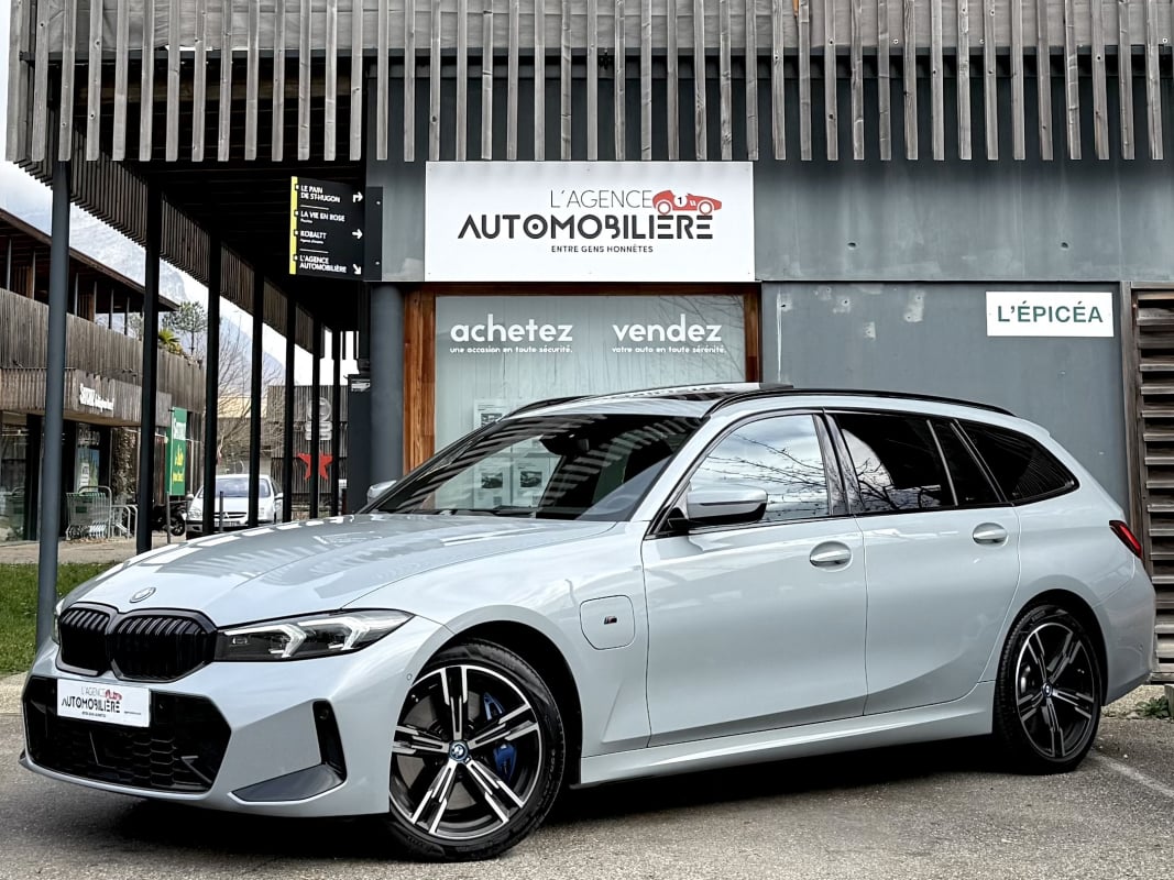 BMW Série 3 (G21) Touring LCI 330e xDrive 292ch M Sport - Toit ouvrant & Pack M Sport Pro — 1