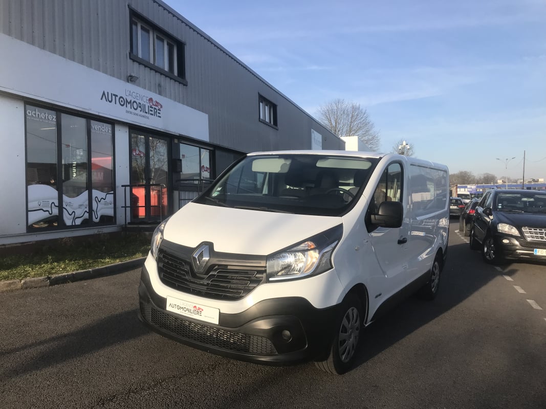 Renault Trafic L1H1 1.6 dCi 115 cv GRAND CONFORT PAS DE TVA RECUPERABLE — 1