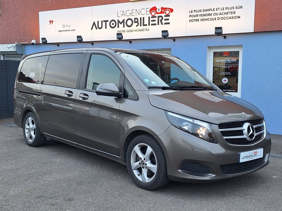 Mercedes-Benz Classe V 220 d long Design 163cv 2ème main 8 places — 1