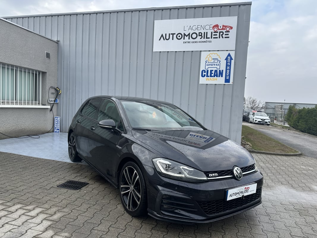 Volkswagen Golf 2.0 TDI 16V DSG7 184 cv GTD phase 2 — 1