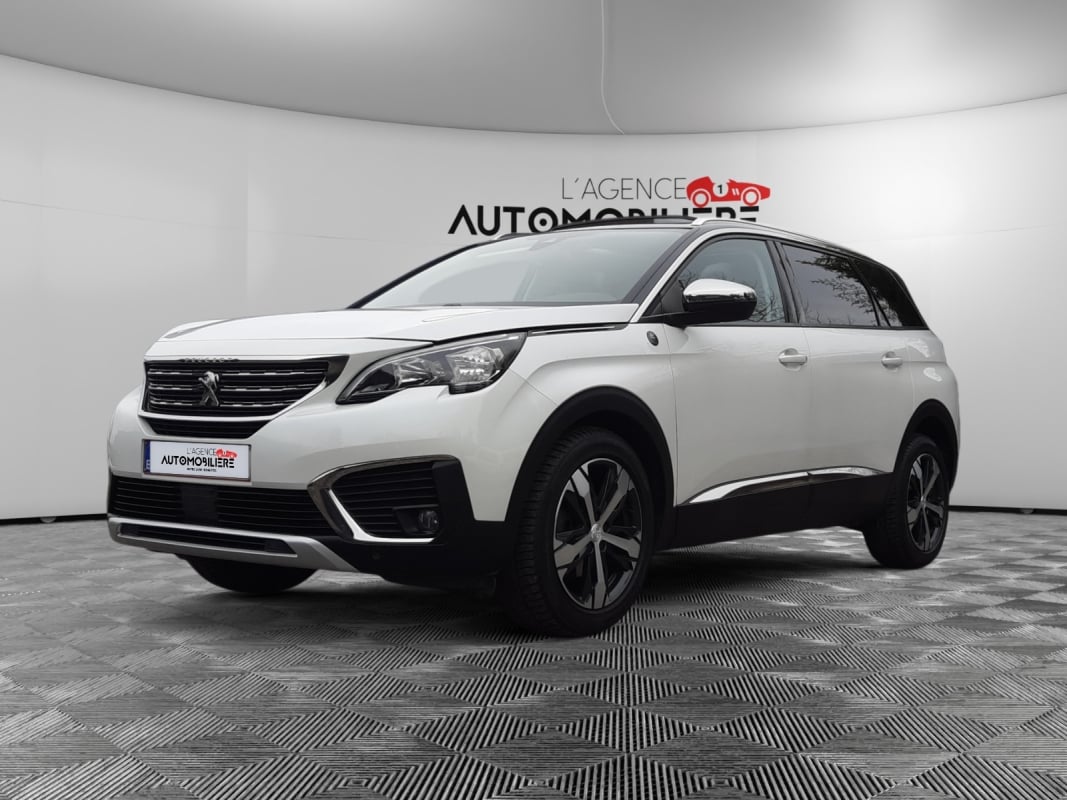 Peugeot 5008 Réservé1.2i Crossway Boite EAT8 131Ch 7 places/ Garantie 12 Mois — 1