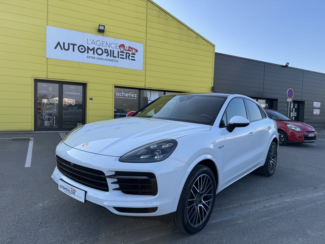 Porsche Cayenne Coupé Avec TVA / E-HYBRID 462cv Pack Chrono — 1