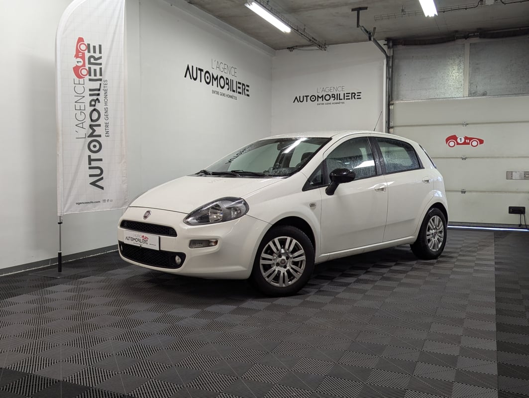 Fiat Punto III (3) 1.2 8V 69 5P — 1