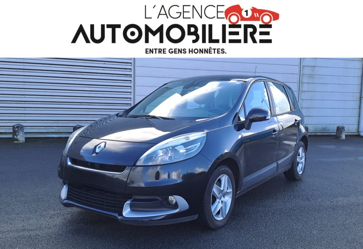 Renault Scenic III 1.5 dCi eco2 110 cv Business - Attelage — 1