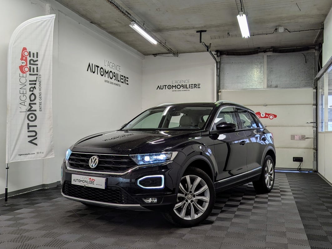 Volkswagen T-roc 1.5 TSI 150 EVO CARAT DSG7 — 1