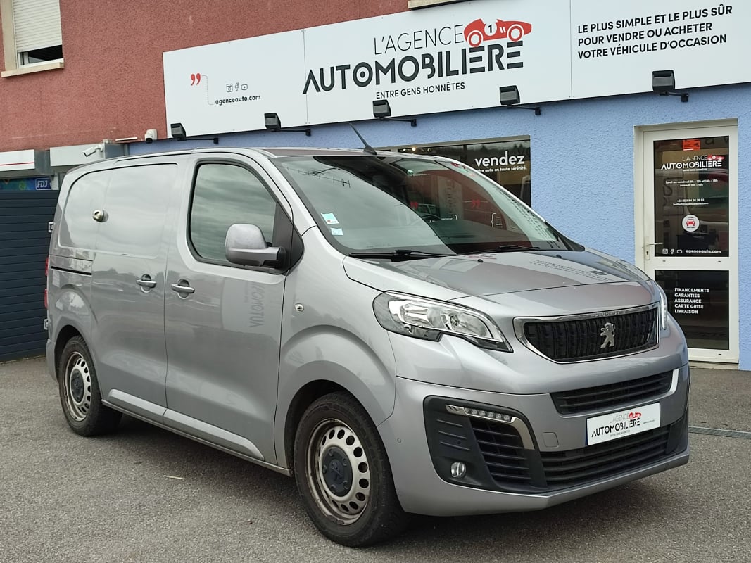 Peugeot Expert 2.0 BlueHDI 180 Compact EAT8 Urban — 1