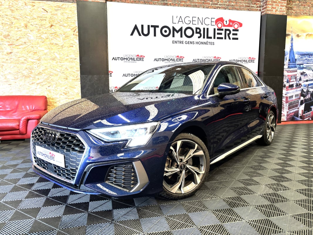 Audi A3 BERLINE 1.5 TFSI Sline 16V TURBO — 1