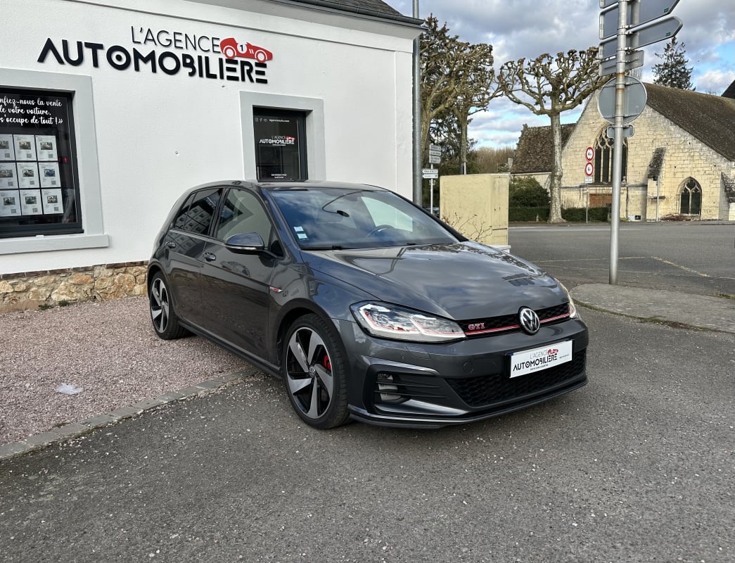 Volkswagen Golf VII GTi 2.0 TSi 245ch PERFORMANCE — 1