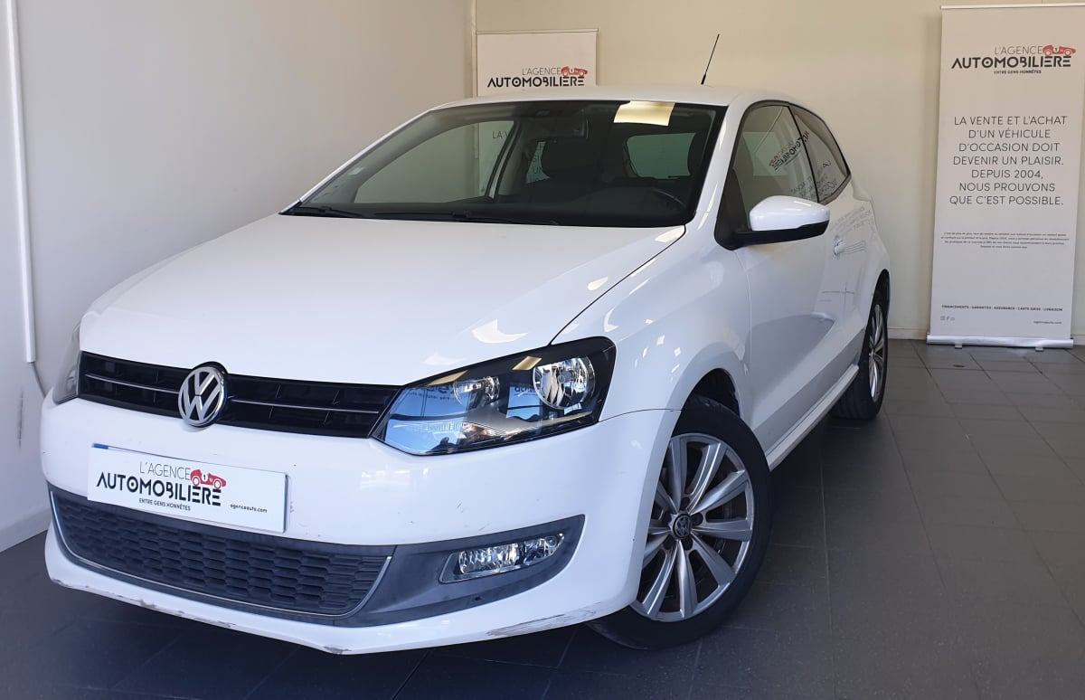 Volkswagen Polo 1.6 TDI 90ch sportline 3p DSG "carplay" — 1