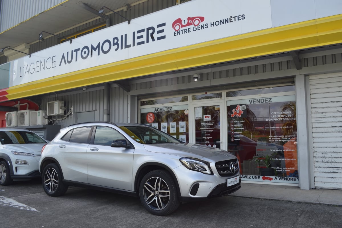 Mercedes-Benz Classe GLA GLA 200 d 136ch Fascination 7G-DCT — 1