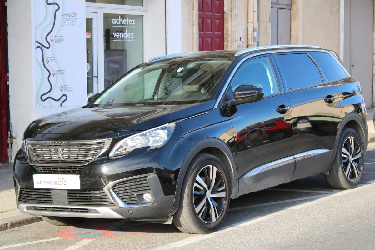 Peugeot 5008 GENERATION-II 1.5 BLUEHDI 130 ALLURE START-STOP (Caméra de recul, Carplay..) — 1