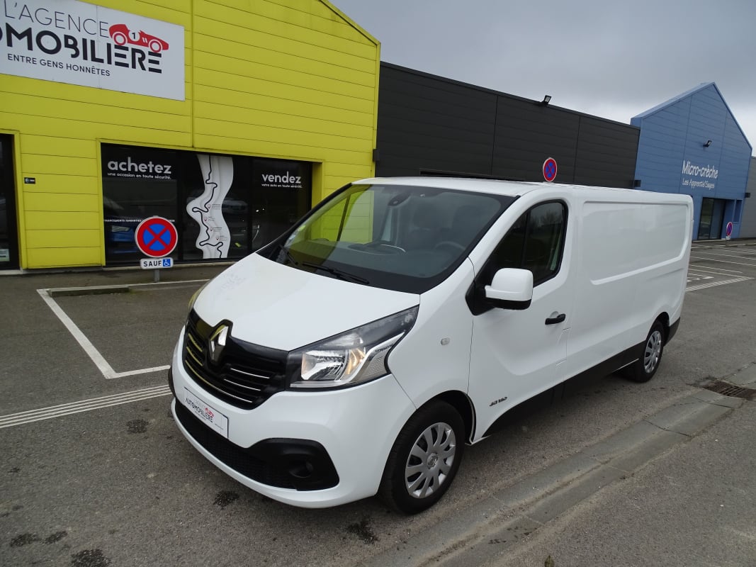 Renault Trafic Avec TVA // 1.6l DCI 120cv 1T2 L2H1 GRAND-CONFORT // PACK LOOK — 1