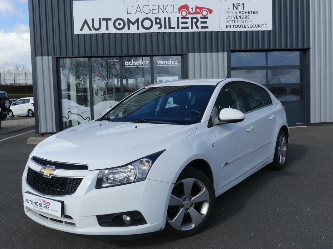 Chevrolet Cruze 1.8 16V 141 LTZ 5P — 1