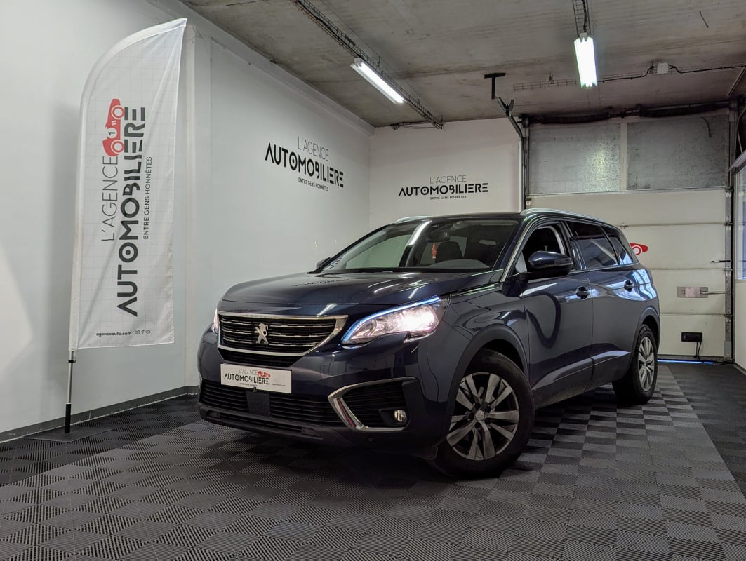 Peugeot 5008 II 1.2 PURETECH 130 S&S ACTIVE BUSINESS + CAMERA — 1