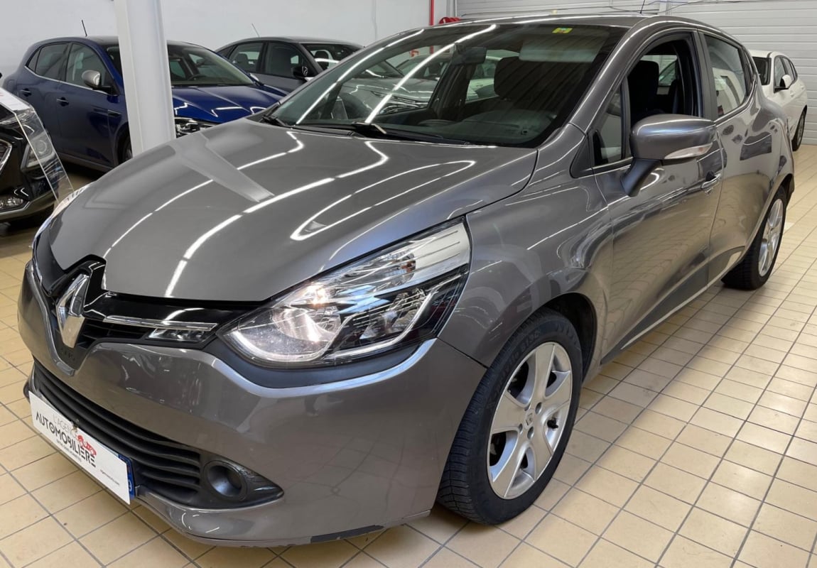 Renault Clio IV 0.9 TCe 12V Energy eco2 S&S 90 cv — 1