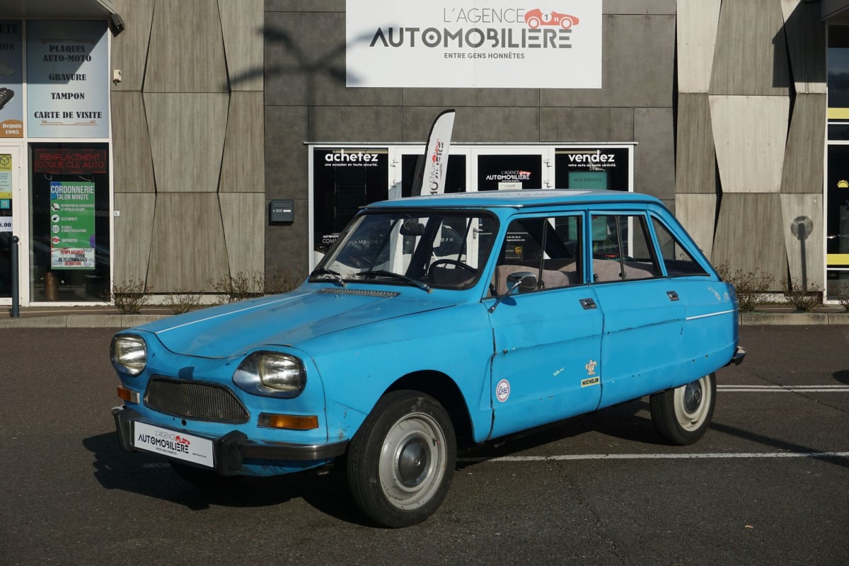Citroen Ami 8 0.6 35 ch Berline — 1