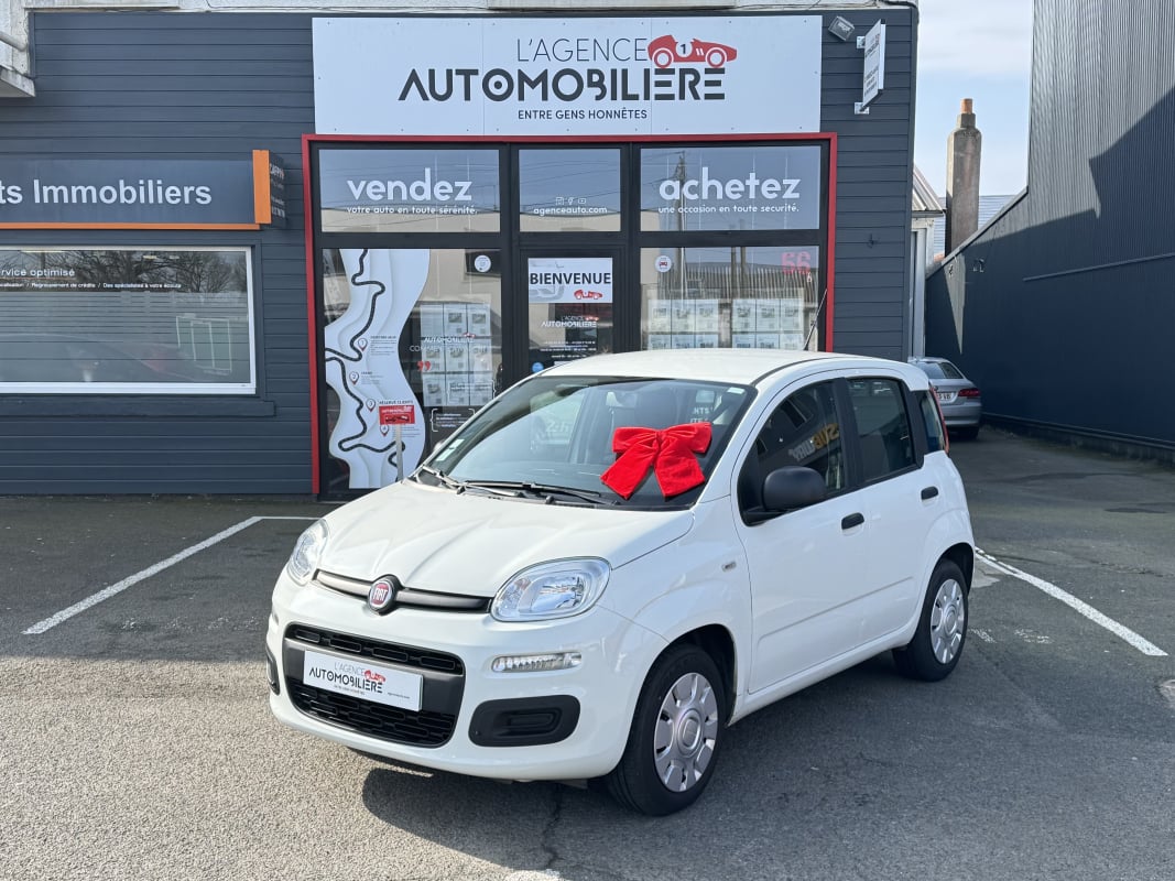 Fiat Panda 1.2 70Ch BVM5 Easy (1ère Main) — 1