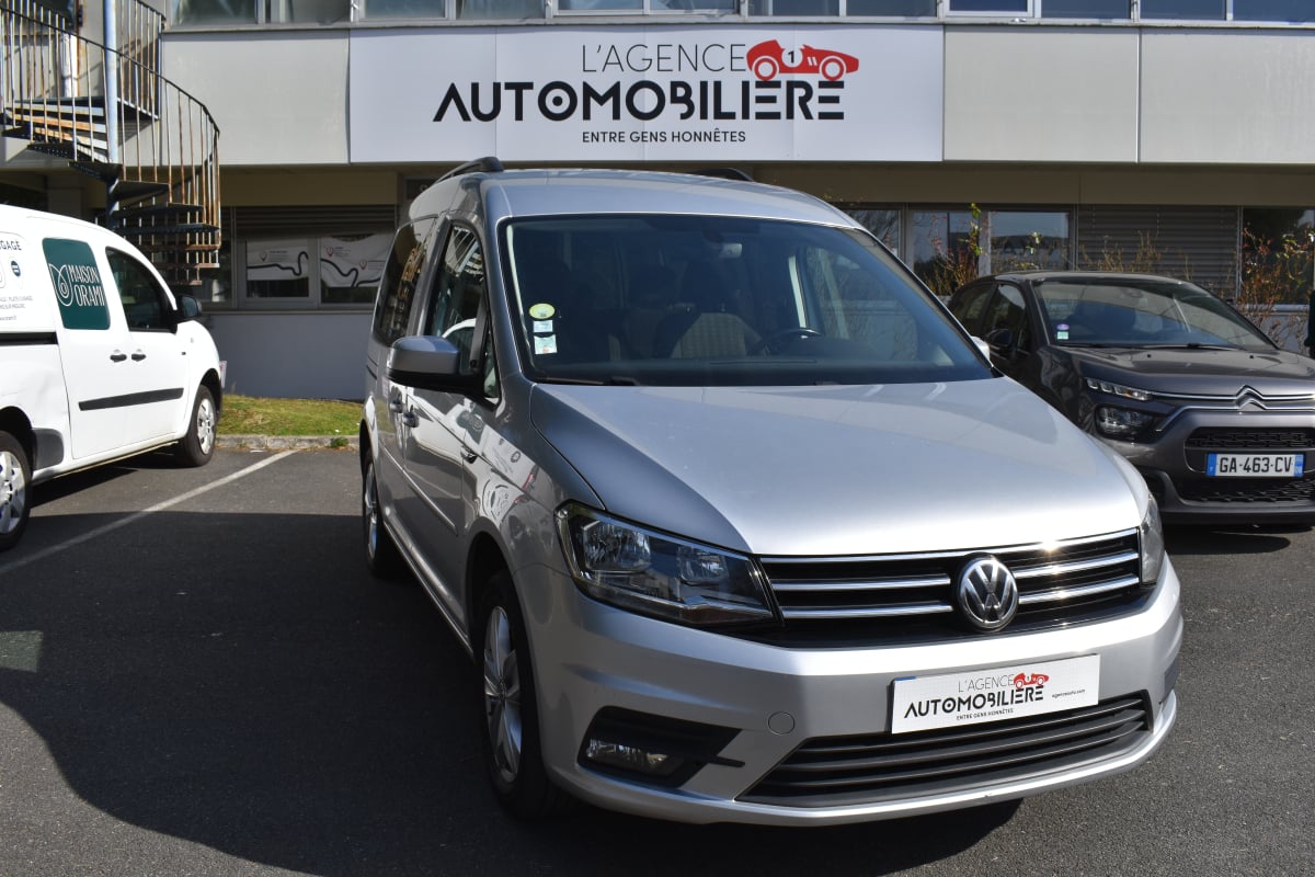 Volkswagen Caddy Confortline Combi 2.0 TDI 102 cv — 1