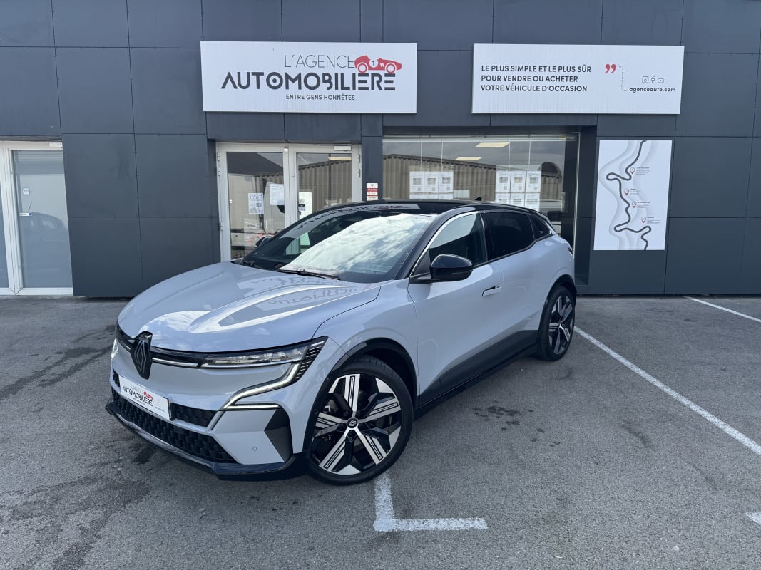 Renault Megane E-Tech EV60 220ch Iconic Super Charge — 1