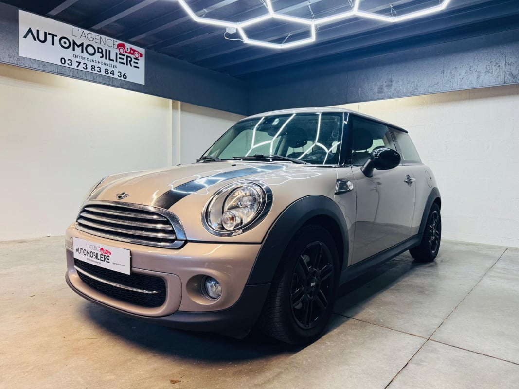 Mini Cooper 1.6 COOPER D 110 CV BAKER STREET — 1