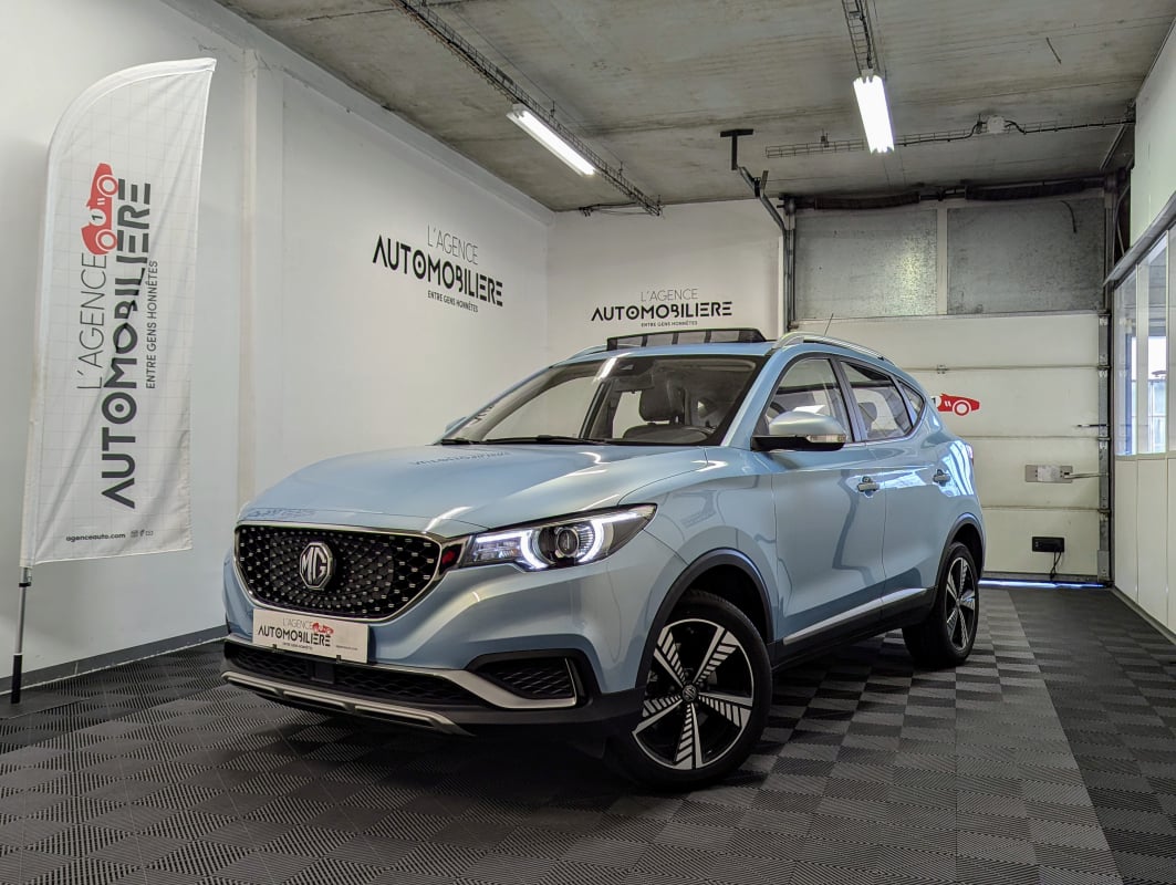 MG ZS II EV LUXURY 143 44.5KWH + TOIT OUVRANT — 1