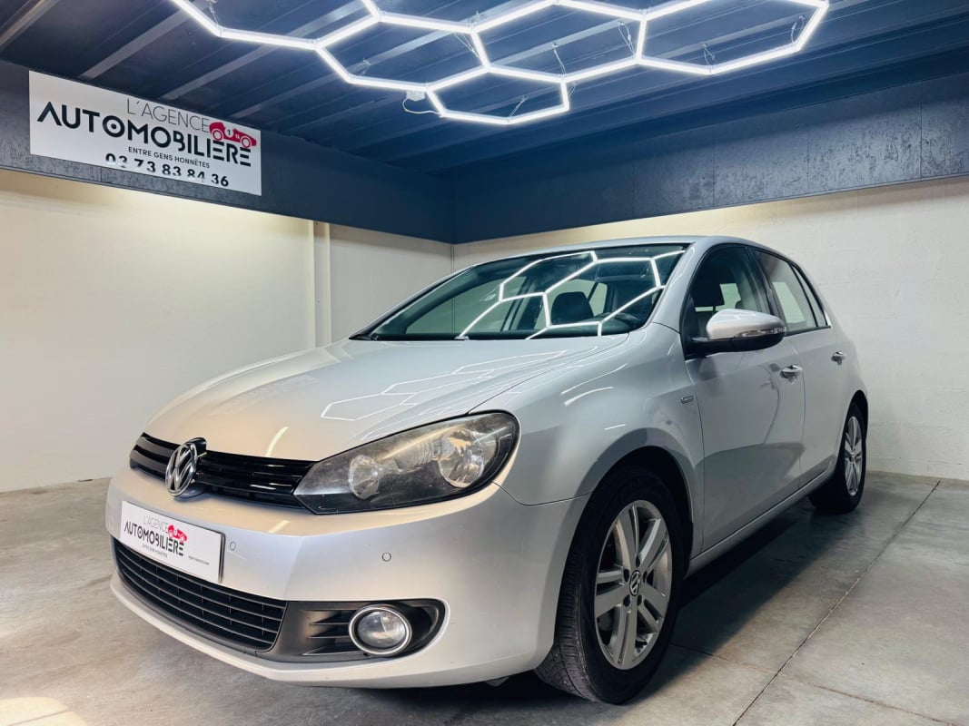 Volkswagen Golf VI 1.6 TDI MATCH Blue Motion 105 cv — 1