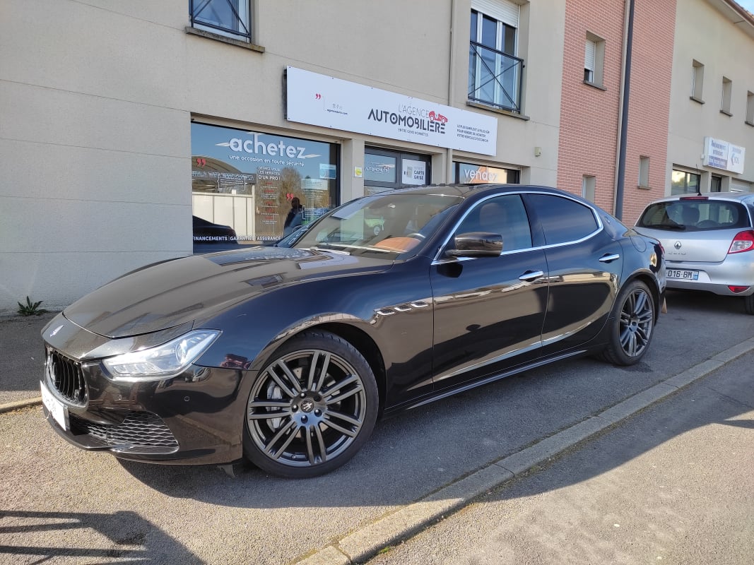 Maserati Ghibli 3.0 V6 DIESEL — 1