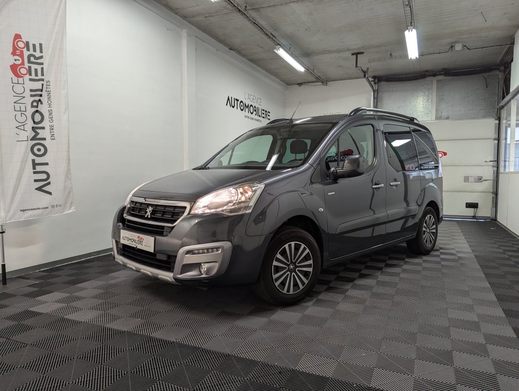Peugeot Partner Tepee 1.2 PURETECH 110 S&S STYLE — 1