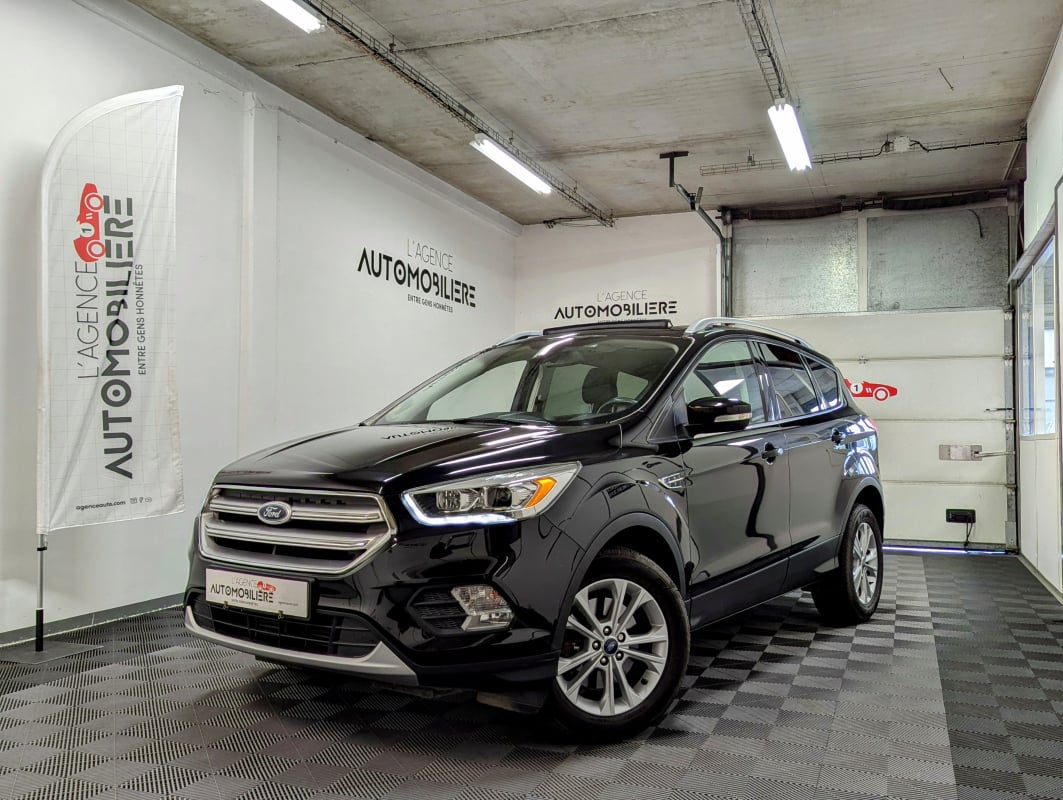 Ford Kuga II 2.0 TDCI 150 S&S 4X2 TITANIUM + TOIT OUVRANT — 1