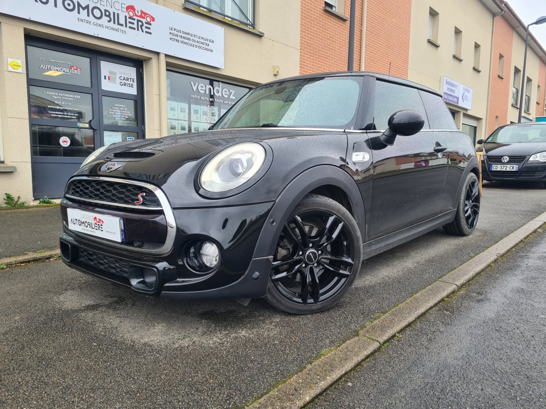 Mini Mini (F56) COOPER S 192 EXQUISITE BVA7 E85 — 1