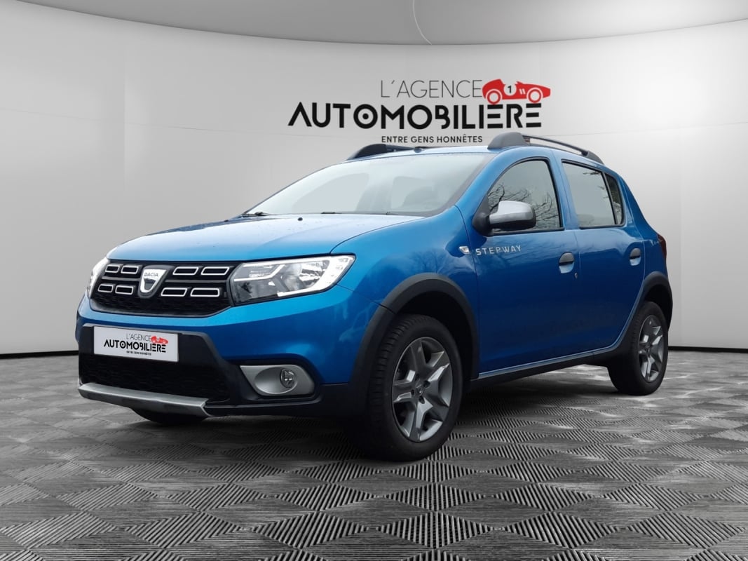 Dacia Sandero RéservéStepway 0.9i 90CH 5V / Garantie 12 Mois. — 1