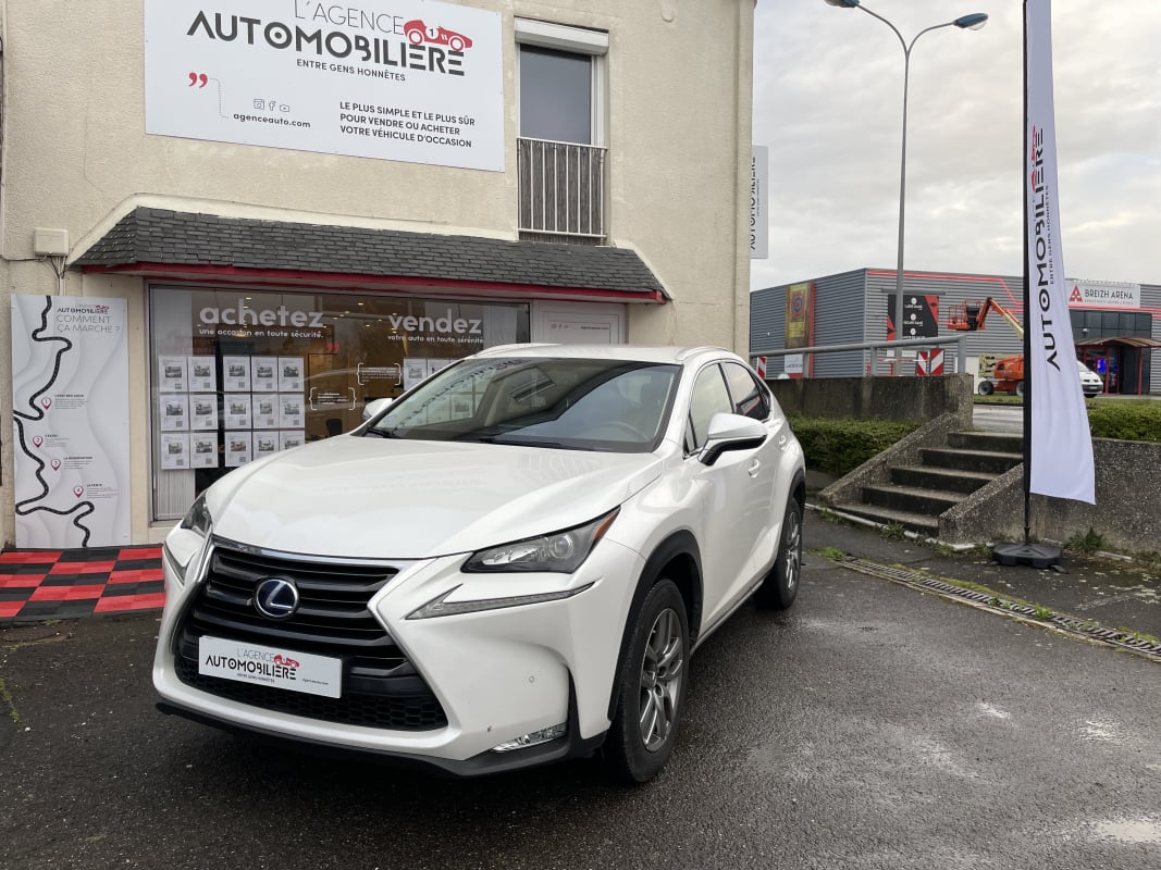 Lexus NX 2.5 300 H 4WD PACK BUSINESS E-CVT — 1