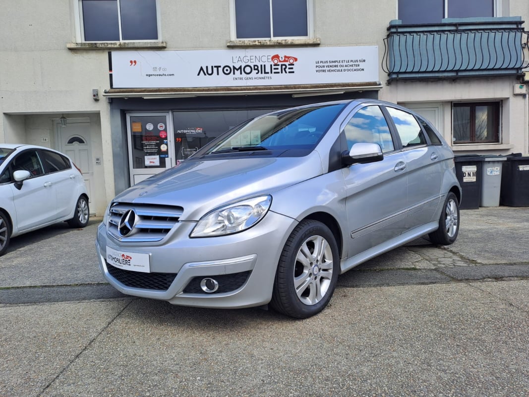 Mercedes-Benz Classe B 180 2.0 CDi 109 cv Sport — 1