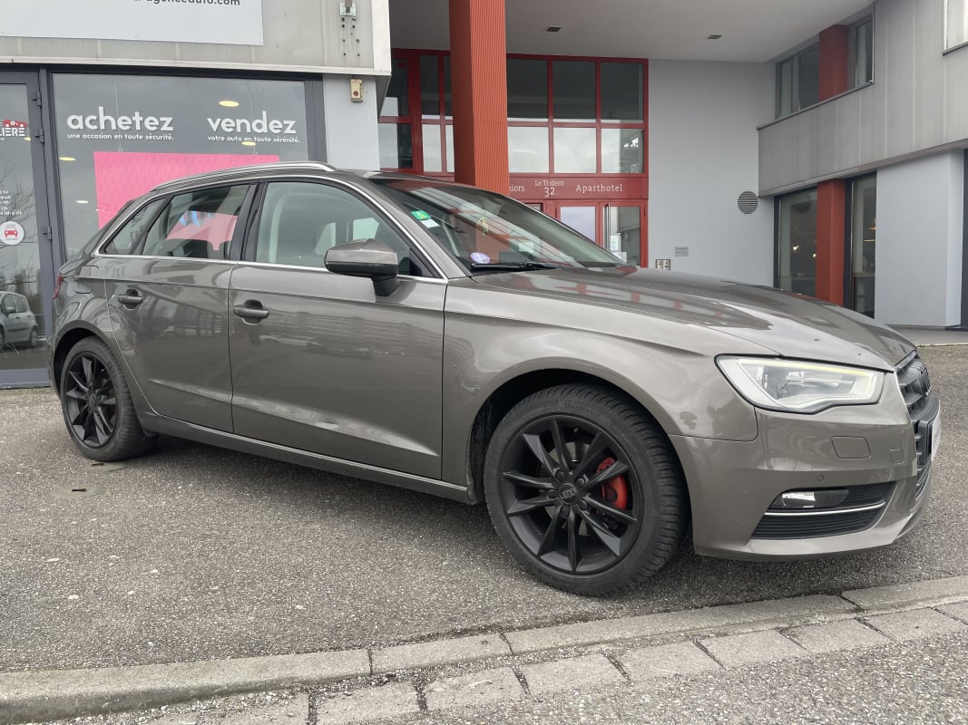 Audi A3 Sportback III Sportback 1.4 TFSi S-Tronic7 122 cv BVA — 1